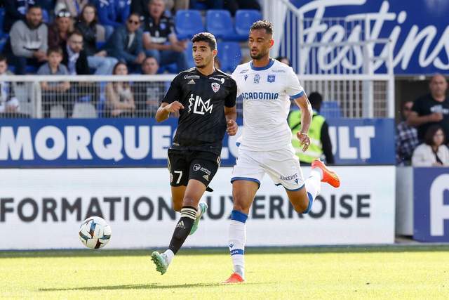 原帅26分山西逆转新疆 邹阳26+19福建胜天津