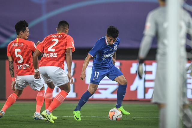 斯诺克世锦赛：丁俊晖晋级16强 将与赵心童上演“中国德比”