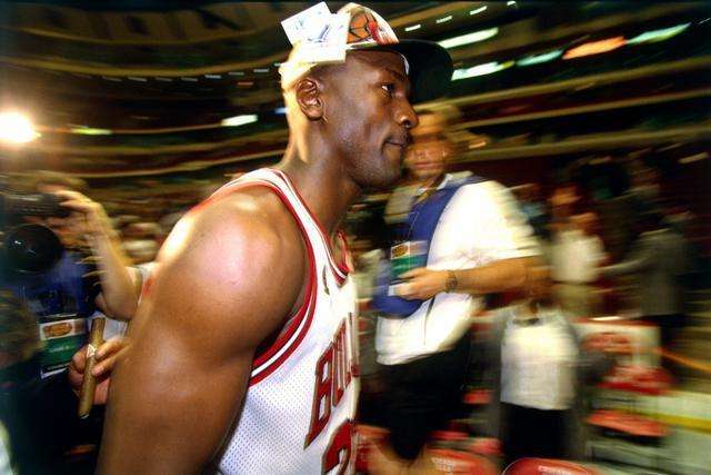 新赛季西甲前瞻：巴萨皇马争锋 中游球队混战